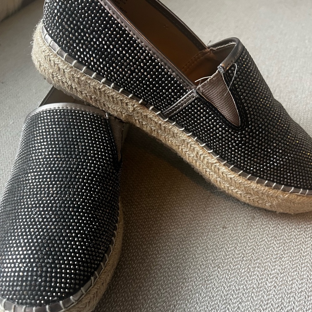 Never worn Candies slip on studded shoes - size 91/2
